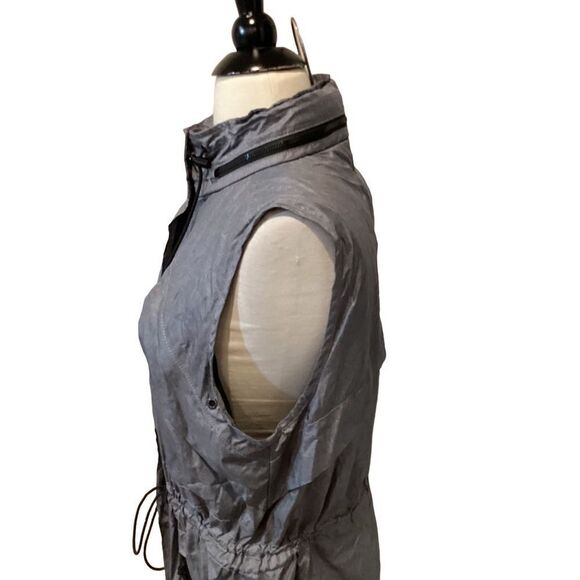 LOFT LOU & GREY sleeveless rain jacket athletic vest gray utilitarian Small - Picture 6 of 15